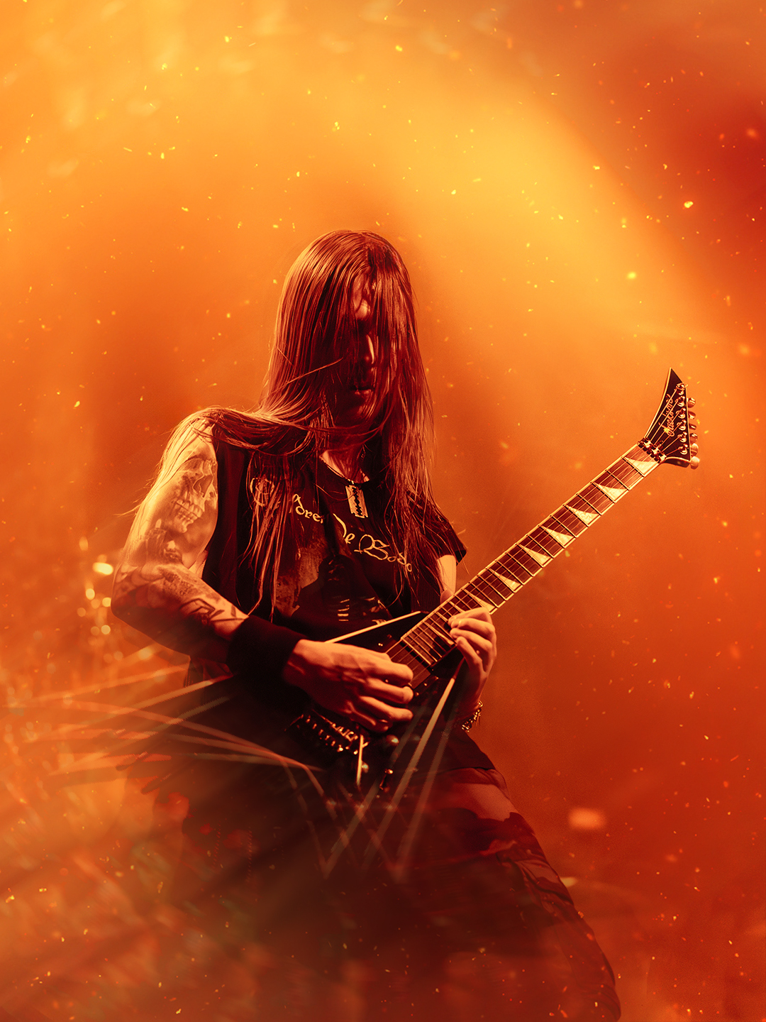Alex Konjačić — Lead Guitar / Backing Vocals